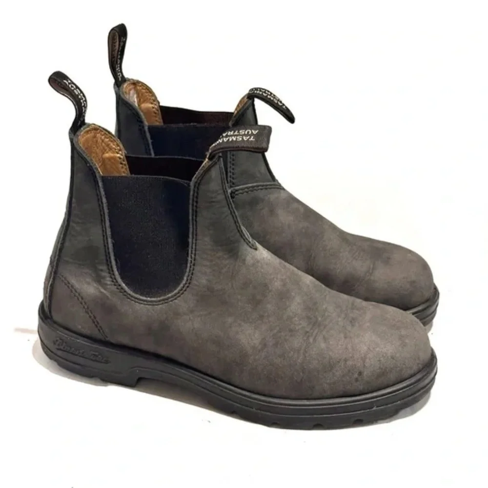 Blundstone Classic Chelsea Boots in Rustic Black Women's US 10/ UK 7 - Picture 2 of 8